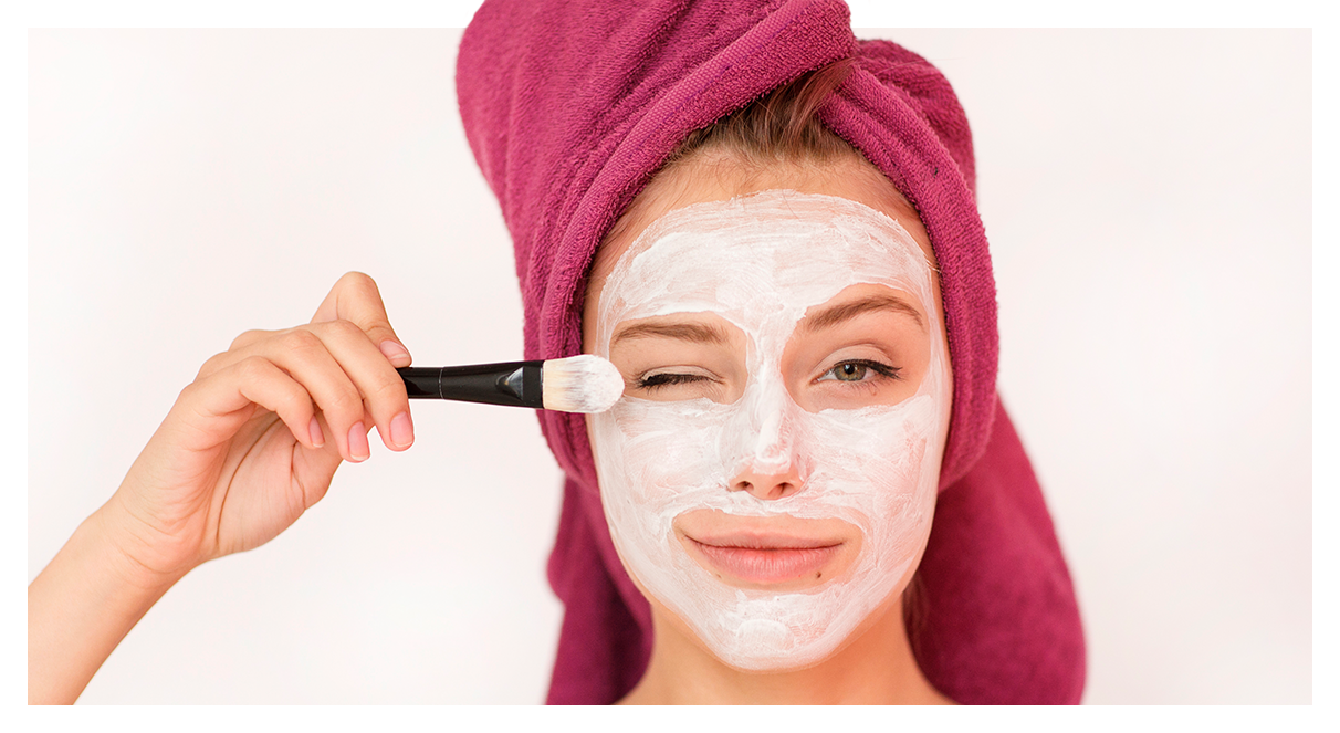 MITO OU VERDADE: PASSAR ARGILA BRANCA NO CABELO FUNCIONA?